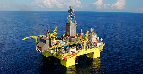 北海深水半潛式鉆井平臺 中海油服興旺號