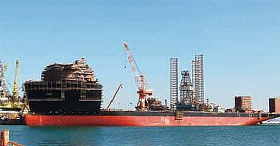 50000噸半潛運(yùn)輸船