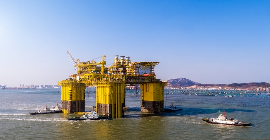深海一號半潛式生產(chǎn)儲油平臺