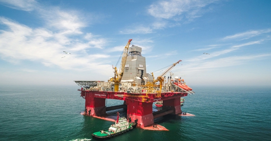 極地惡劣海域半潛式鉆井平臺(tái) 維京龍